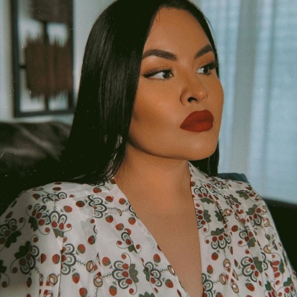 B. Yellowtail Tanna Rae Flutter Sleeve Dress Ivory Medium New With Tags - Picture 5 of 5